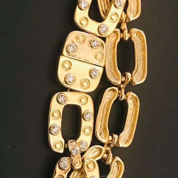 18 KT GOLD PLATED BRACELET Exquisite Luxury Designer STUNNING!  NEW CONDITION - Picture 11 of 16